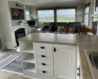 Farm stay property Pets and families welcome - Rossnowlagh - Keuken