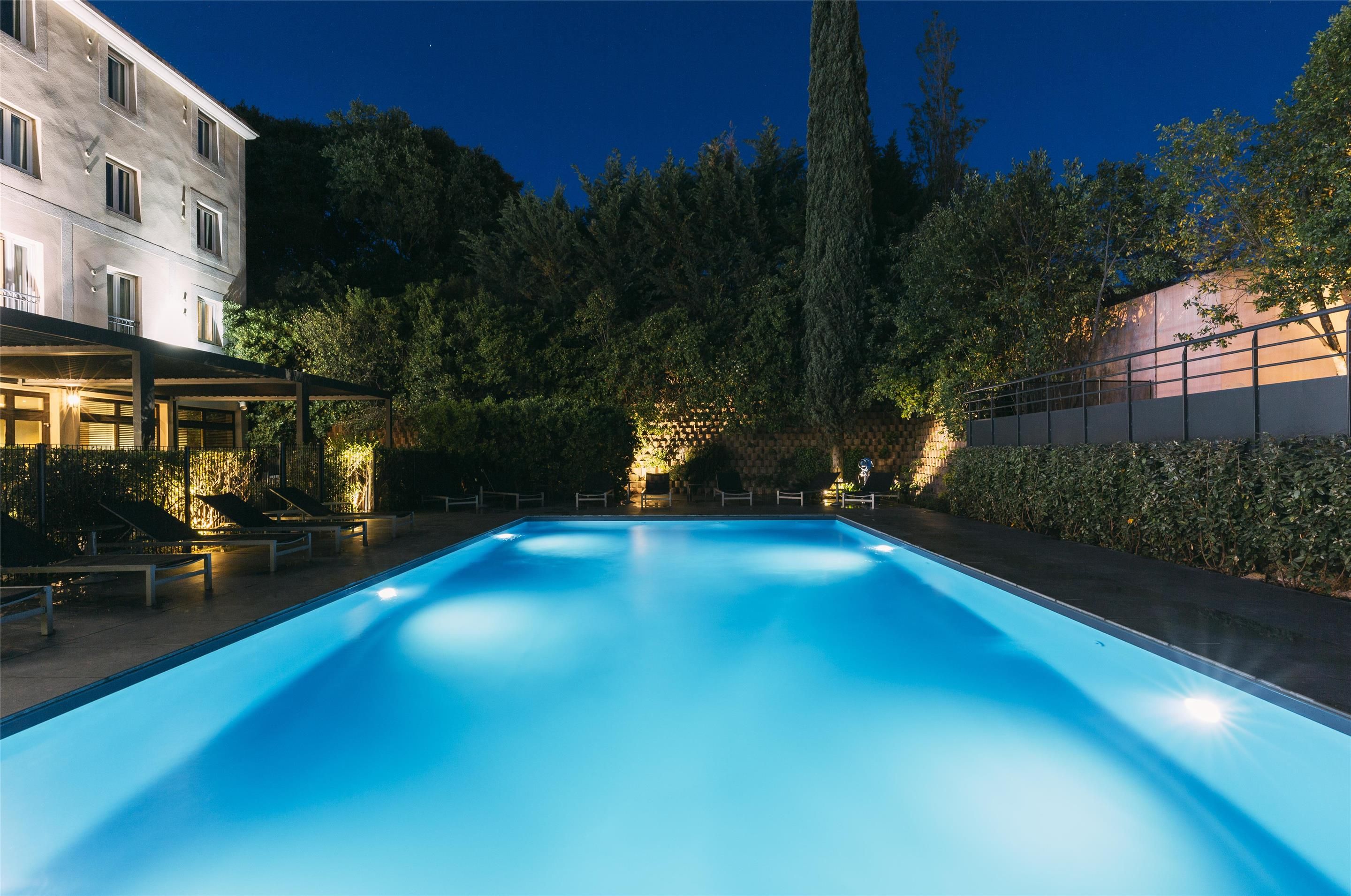 Escale Oceania Aix-En-Provence - Ais de Provença - Pool