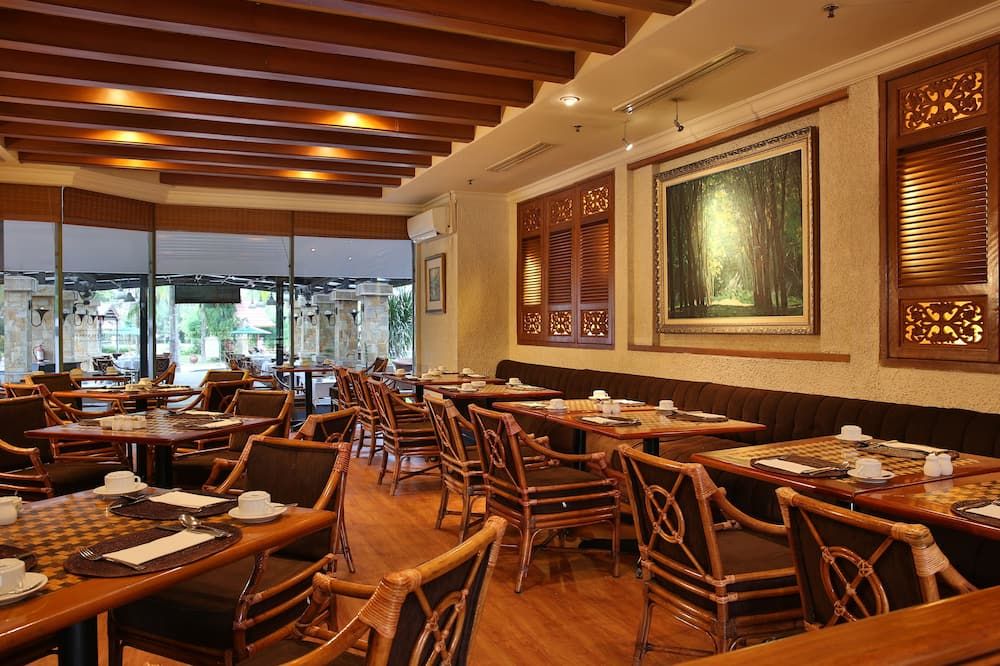 Aryaduta Pekanbaru - פקאנבארו - מסעדה