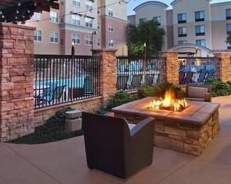 Residence Inn By Marriott Wichita Falls - Wichita Falls - Balkón