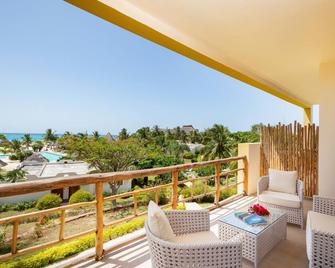 Gold Zanzibar Beach House & Spa - סטון טאון - מרפסת