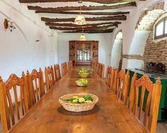 Cortijo Alzamigaja Archidona by Ruralidays - Archidona - Dining room