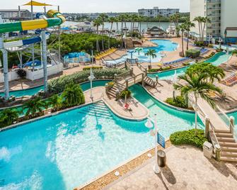Holiday Inn Hotel & Suites Clearwater Beach S-Harbourside, An Ihg Hotel - Indian Rocks Beach - Pool