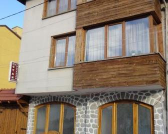 Guest Rooms Grachenovi - Bansko - Building