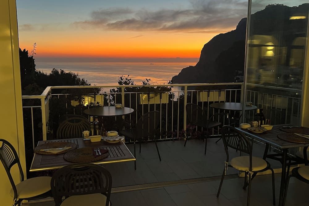 La Reginella Capri - קאפרי - מרפסת