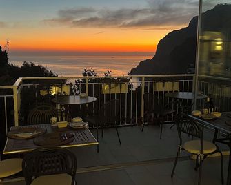La Reginella Capri - Capri - Balkon