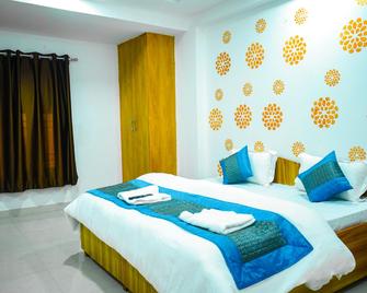 Roomshala 050 Abode Inn - New Delhi - Bedroom