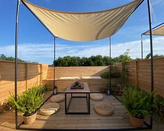 City corner garden hotel - Pekín - Patio