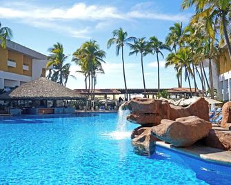 El Cid Castilla Beach Hotel - Mazatlán - Piscina