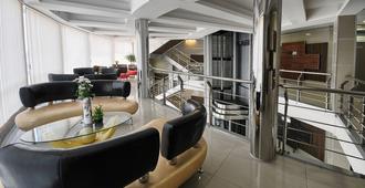 Hotel Zeder Garni - Belgrad - Lounge