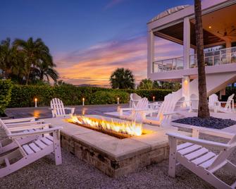 Marriott's Crystal Shores, A Marriott Vacation Club Resort - Marco Island - Patio