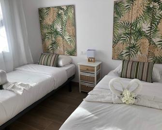 Vilamarlux IV - Vilassar de Mar - Schlafzimmer