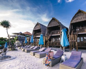 Dream Beach Huts - Nusa Penida