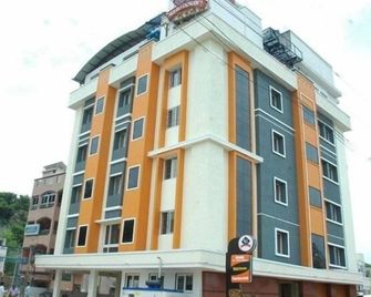 Ssr Hotel - Srikalahasti - Building