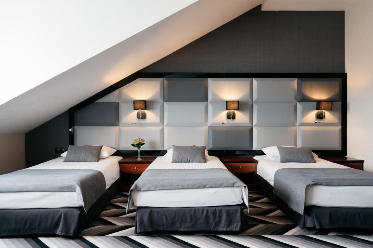 Hotel Apis thumbnail 3