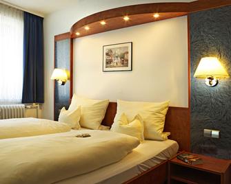 Gästehaus Zur Lilie - Triberg - Schlafzimmer