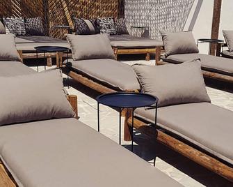 Mira Living Concept Suites Adults Only - Kokkini Hani