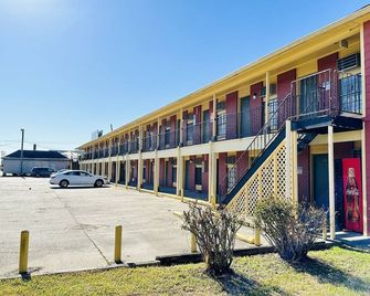 Economy Inn - Houma - Gebäude