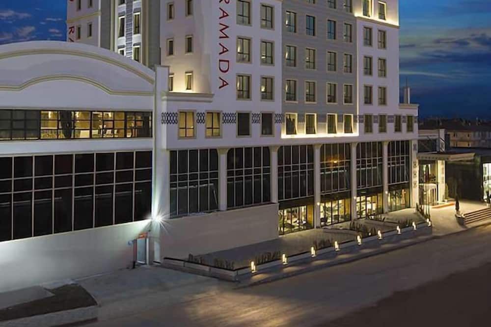 Ramada by Wyndham Elazig - Elazığ - Edificio