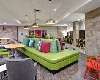 Home2 Suites by Hilton Frankfort - Frankfort - Lounge