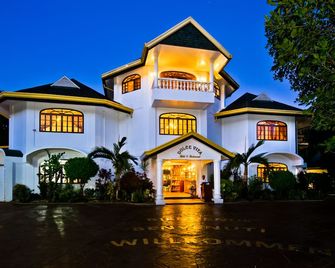 Dolce Vita Hotel - Puerto Princesa - Edificio