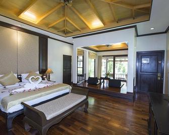 Mukdara Beach Villa & Spa Resort - Khao Lak - Makuuhuone