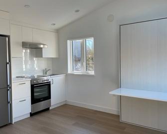 Luxury Laneway minutes to the beach - Vancouver - Cocina