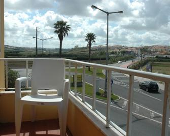 Hotel Dom Lourenco - Lourinhã - Balkon