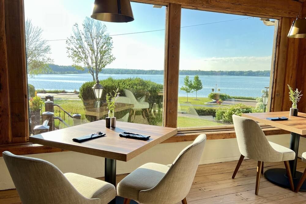 Lake Lawn Resort - Delavan - Restaurant