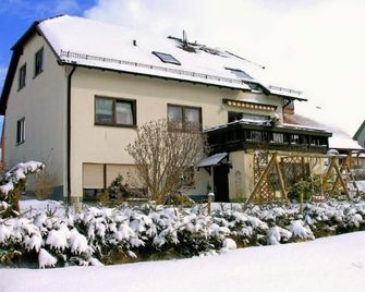 Comfortable apartment high above Dresden at the top of the Elbe valley - Dresden - Edifici