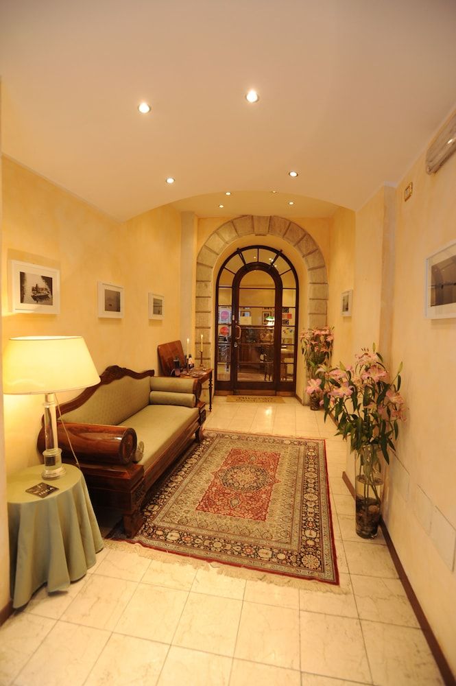 Albergo Orologio - Brescia - Aula