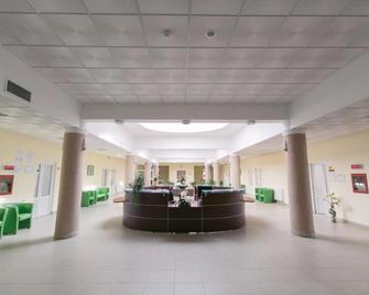 Hotel International - Baile Felix - Lobby