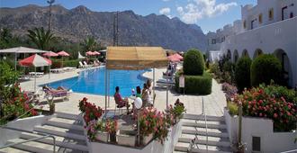 Sunny View Hotel - Kardamena - Pool
