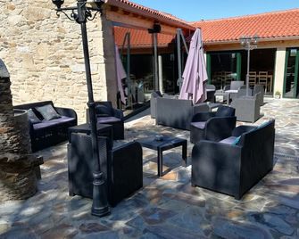 Hosteria Calixtino - Palas de Rey - Patio