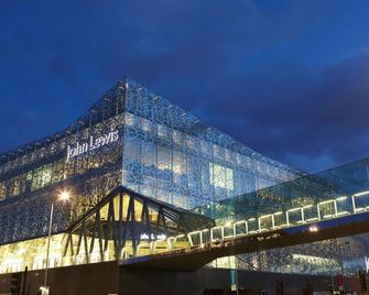 هوليداي إن إكسبرس و اتس ي ست ه، آساي،يتي يبماي ايتش جي - لستر - مبنى