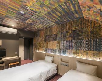 Hotel Wbf Art Stay Osaka Namba - Ōsaka - Schlafzimmer