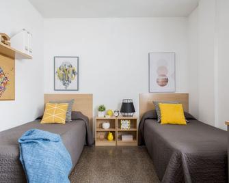 Residencia Universitaria La Ciutadella - Barcelona - Bedroom