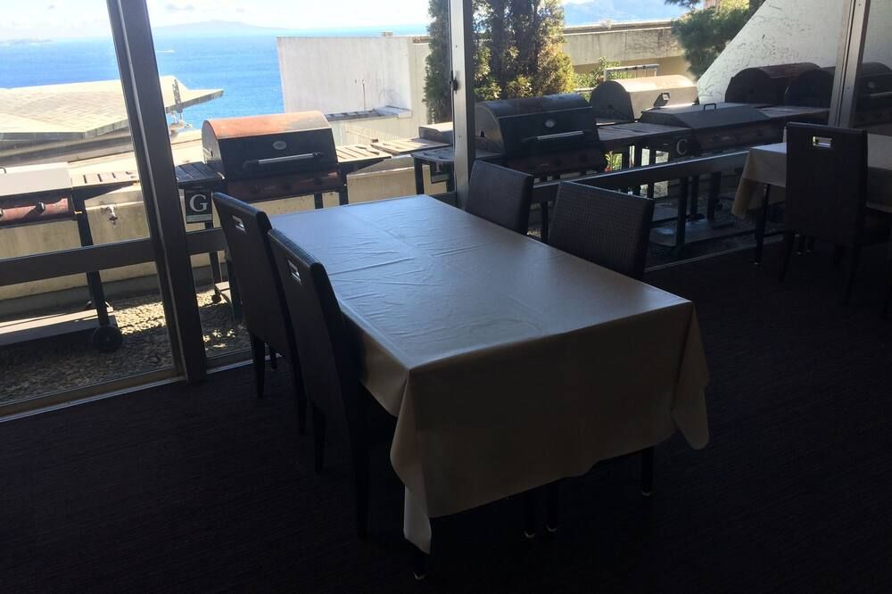 Breezbay Seaside Resort Atami - אטאמי - מרפסת