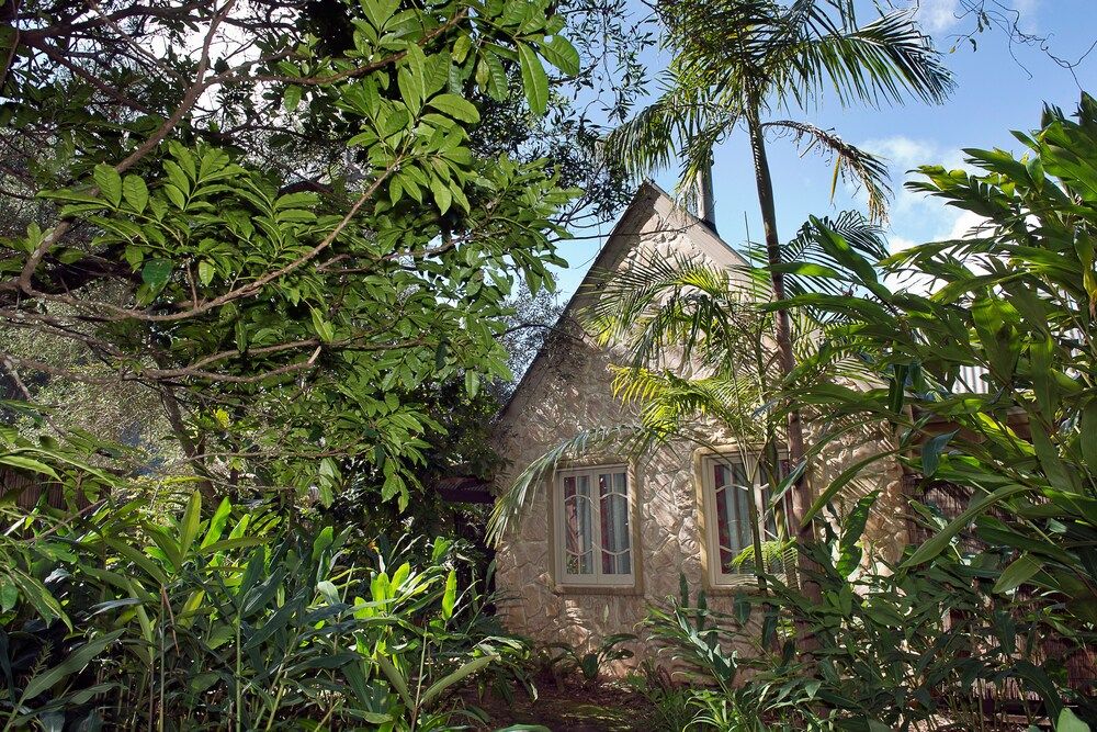 Witches Falls Cottages North Tamborine Hotel Deals Reviews