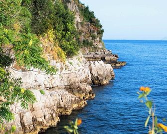 Admiral Hotel - Sorrento - Outdoor view