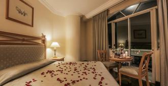 The Grand Dame Hotel - Iloilo City - Camera da letto