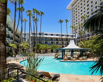 Los Angeles Airport Marriott - Los Angeles - Pool