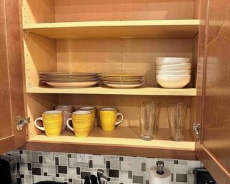 Two bedrooms with parking & washer/dryer - Schenectady - Zimmerausstattung