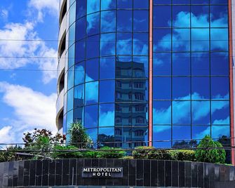 Metropolitan Hotel - טרסינה - בניין