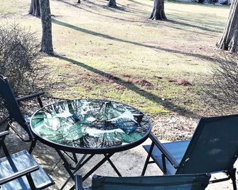 Heart of Fairfield Glade condo! Golfing, hiking, and racquet sports - Crossville - Terasa