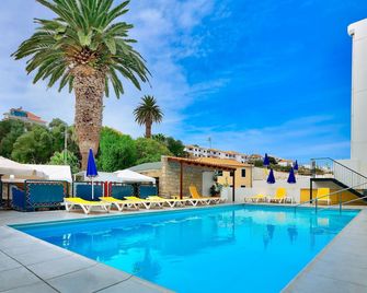 Hotel Praia Dourada - Porto Santo - Bazén