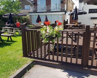 The Beverley Inn - Doncaster - Patio
