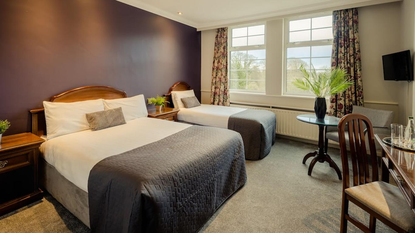 Twin Trees Hotel & Leisure Club