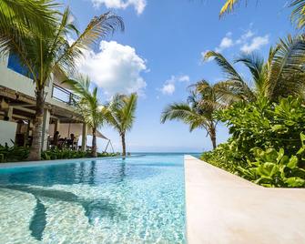 Passion Boutique Hotel Zanzibar - Adults Only - Jambiani - Piscina