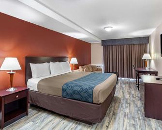 Econo Lodge Inn and Suites Old Saybrook - Westbrook - Old Saybrook - Schlafzimmer